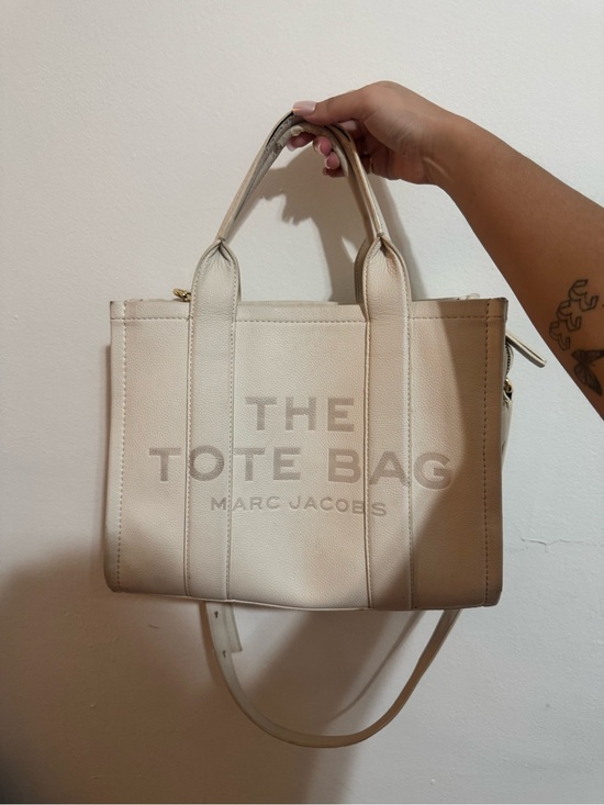 Marc Jacobs Handbags - Marc Jacobs The Tote Bag in Beige